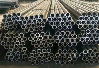 化肥設(shè)備用高壓無(wú)縫管規(guī)格表 化肥設(shè)備用高壓無(wú)縫管規(guī)格表